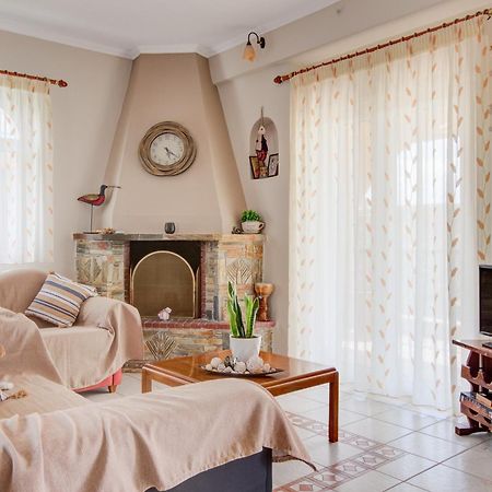 Private 6-Bdrm Villa With Garden 150M To Beach Paradisos Exterior foto