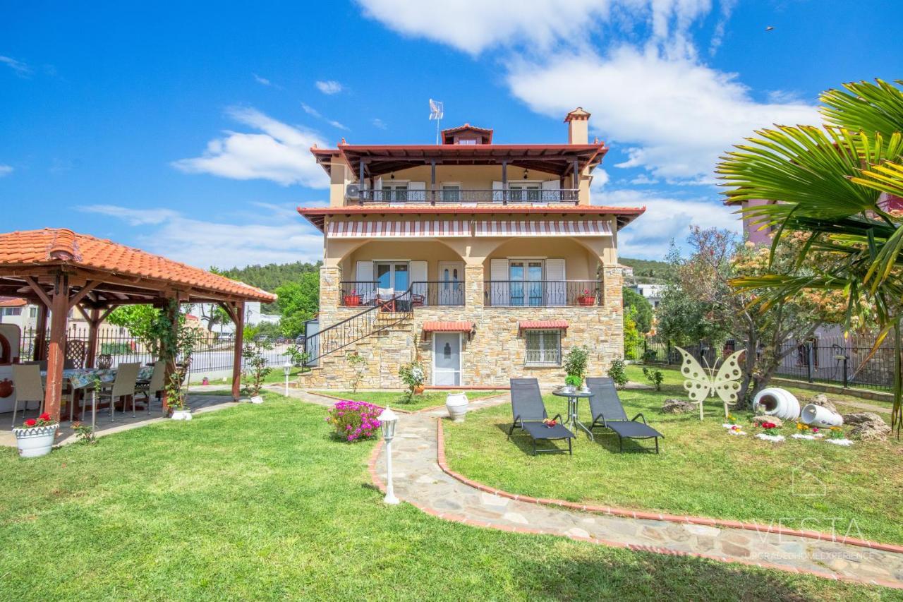 Private 6-Bdrm Villa With Garden 150M To Beach Paradisos Exterior foto